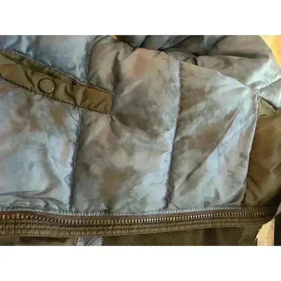 Micheal Kors Boys Winter Coat Size 10/12 - Picture 6 of 6